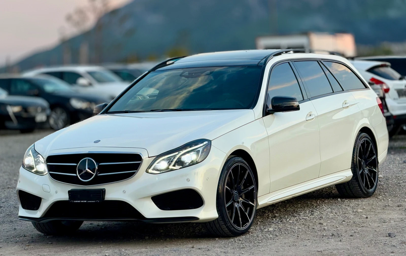 Mercedes-Benz E 350 CDi 4-Matic Дистроник+ Панорама AMG-пакет , снимка 3 - Автомобили и джипове - 54417038