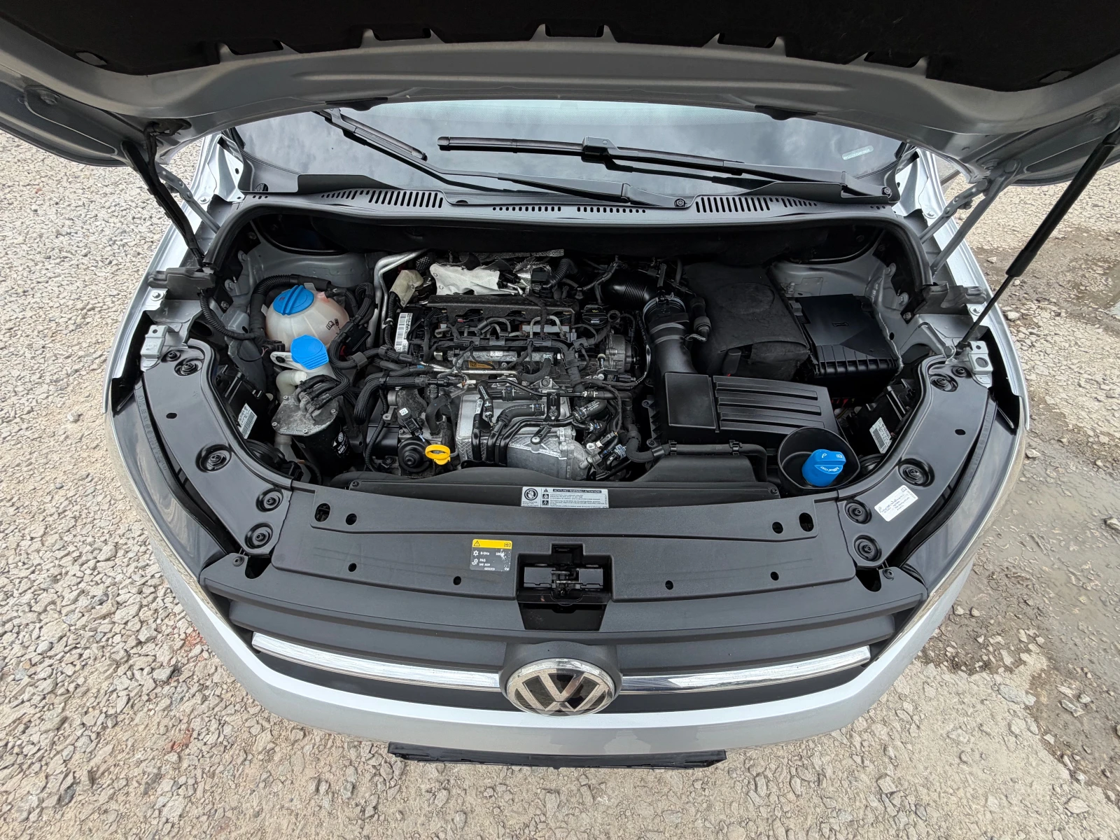 VW Caddy 2.0TDI* LIFE* EVRO6* PATNIK, снимка 15 - Автомобили и джипове - 54482176