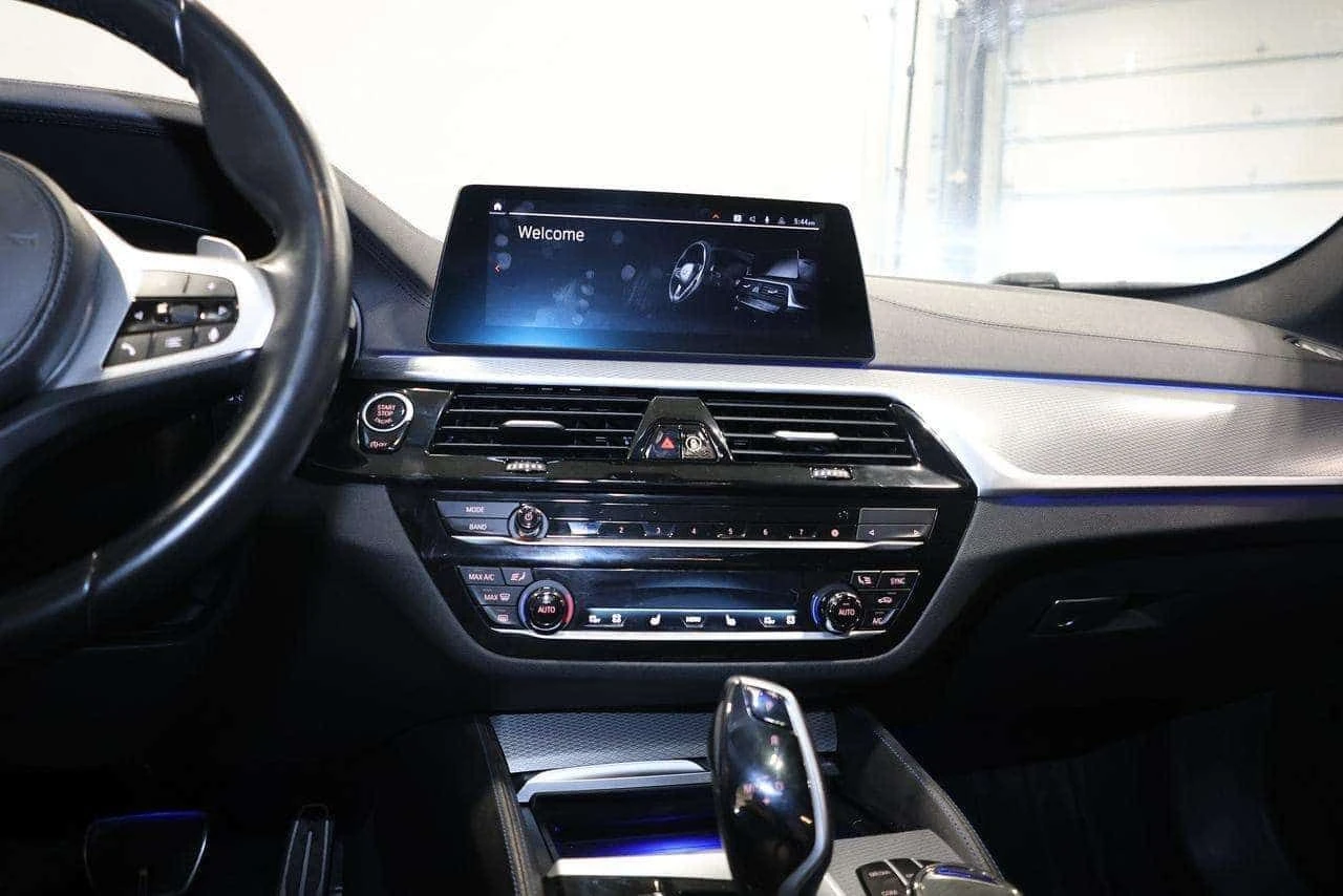 BMW 540 | 360 | ПОДГРЕВ | ШИБИДАХ | CARFAX , снимка 13 - Автомобили и джипове - 54569188