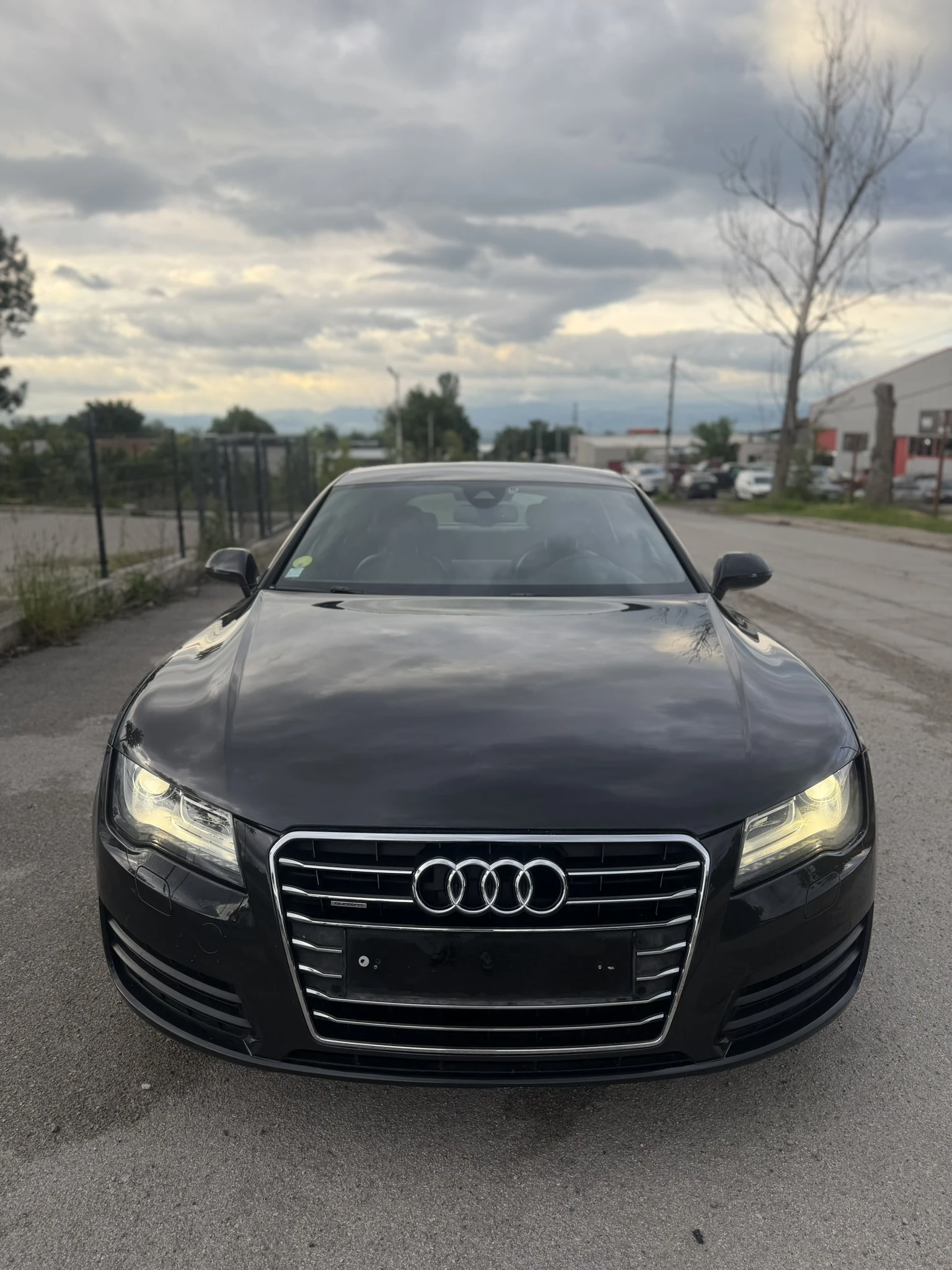 Audi A7 3.0 245 Quattro, снимка 2 - Автомобили и джипове - 54800571