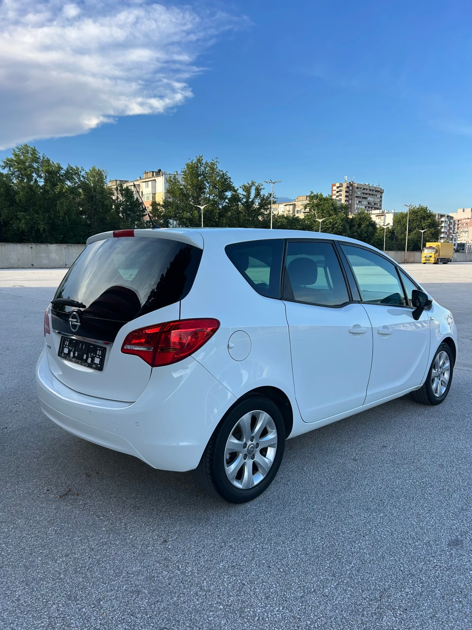 Opel Meriva 1.4 БЕНЗИН //101к.с.// 155 КМ , снимка 3 - Автомобили и джипове - 54858488