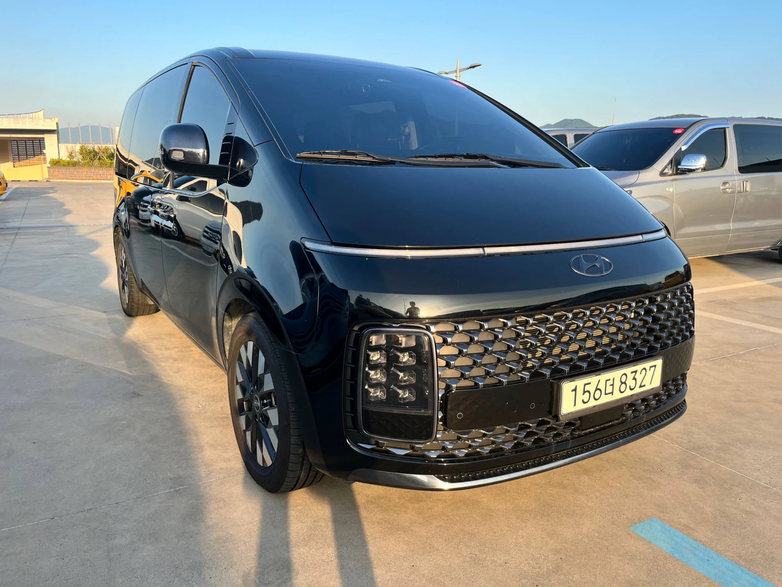 Hyundai Staria 3.5 LPG, ����������� ������� 2�.  | Mobile.bg � ����������� 3