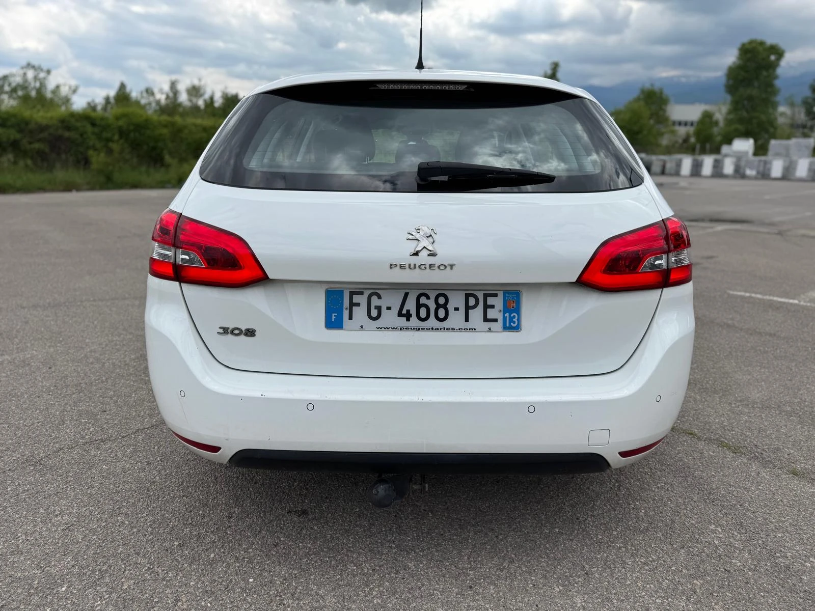 Peugeot 308 SW-1.5HDI-100-6ск-NAVI, снимка 6 - Автомобили и джипове - 56219763
