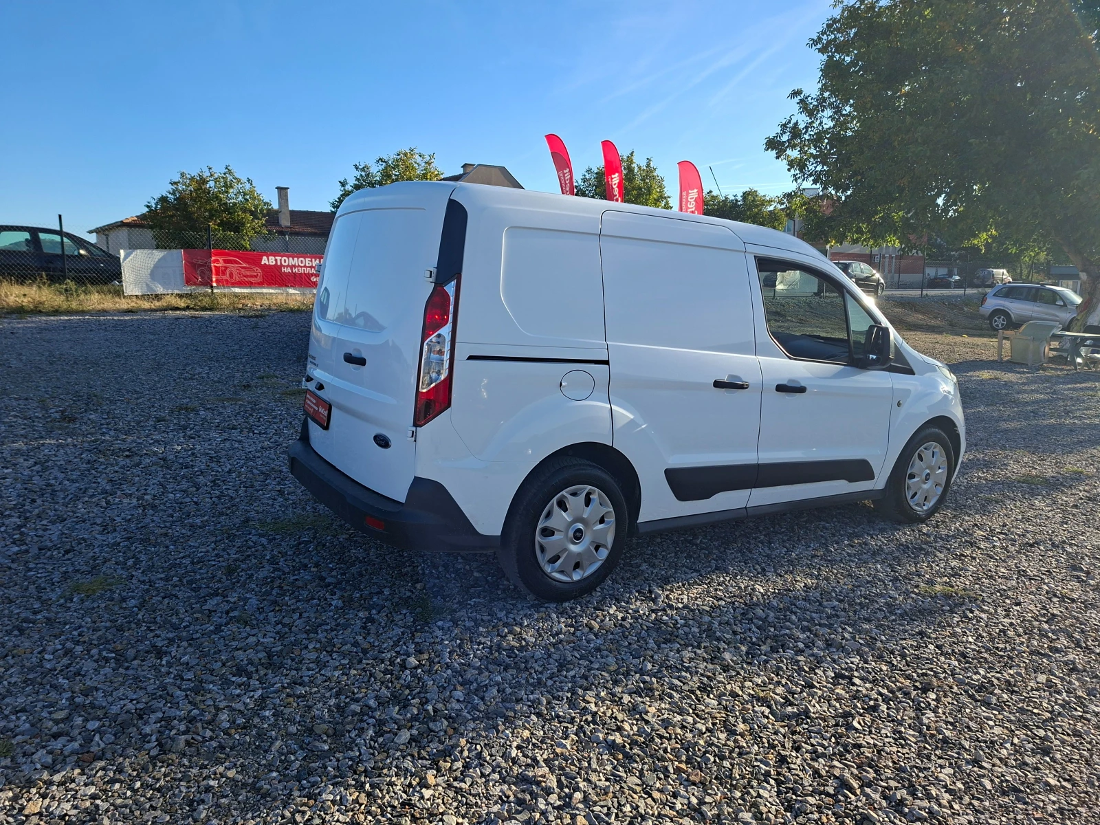 Ford Connect 1.5TDCI* 36м. х 223EUR.* , снимка 6 - Автомобили и джипове - 56338594