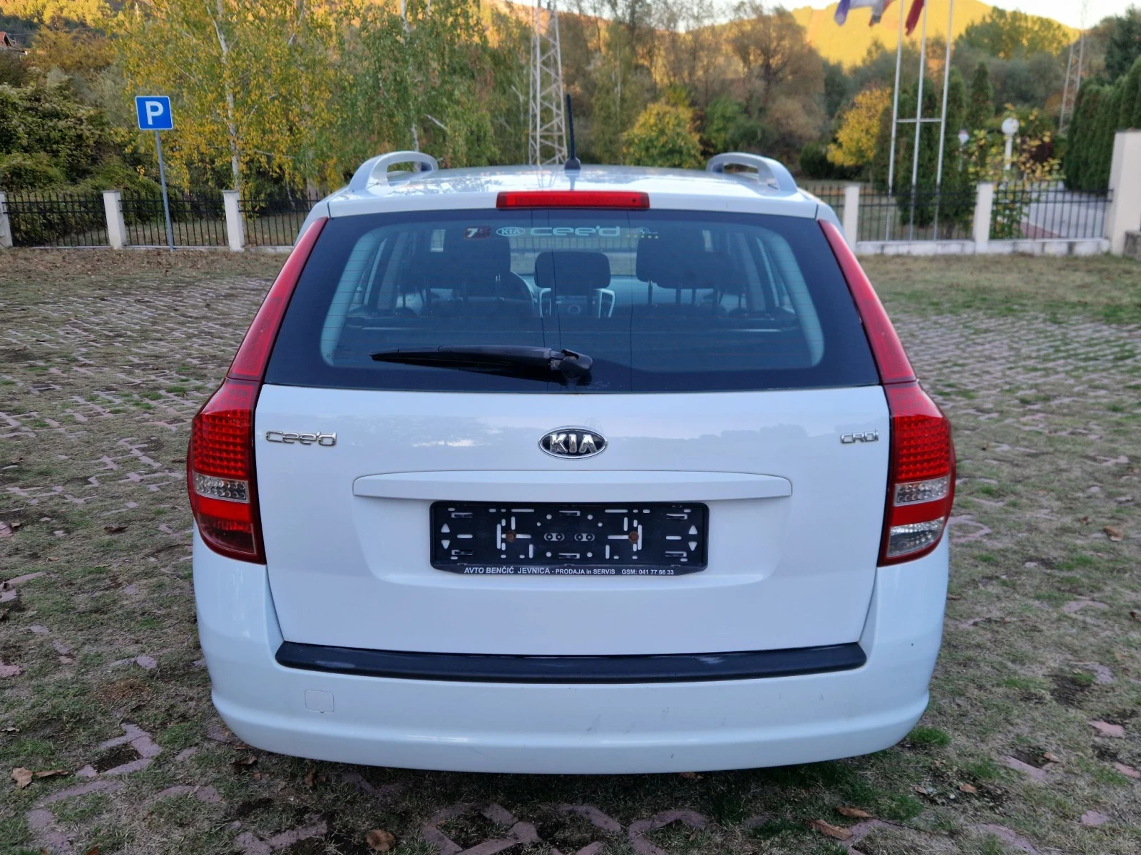 Kia Ceed FACE LIFT..��� ����..1.6CRDI..EVRO 5..6 �������� | Mobile.bg � ����������� 7
