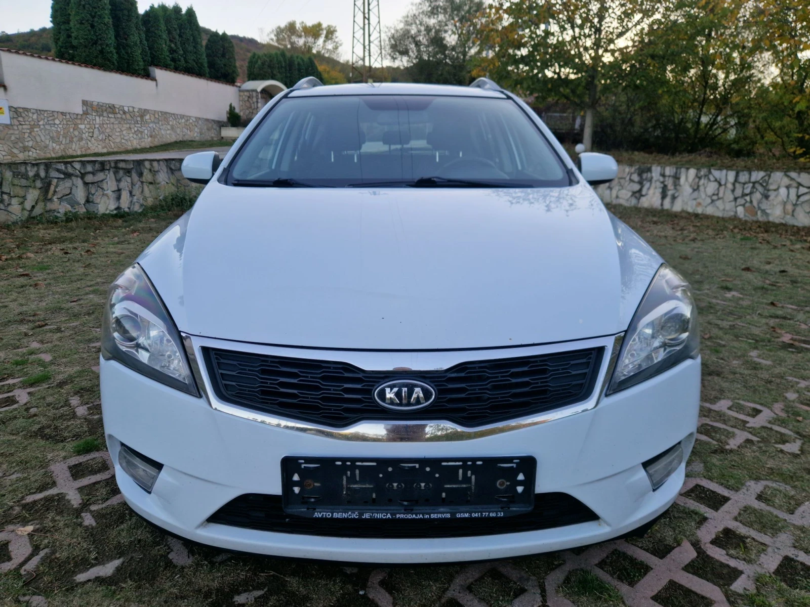 Kia Ceed FACE LIFT..��� ����..1.6CRDI..EVRO 5..6 �������� | Mobile.bg � ����������� 12
