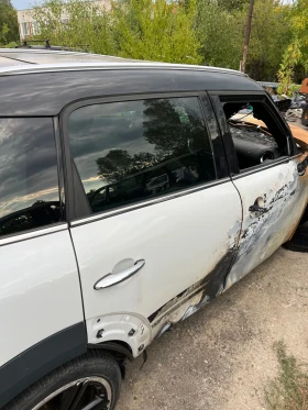 Mini Countryman ALL4 на части, снимка 7