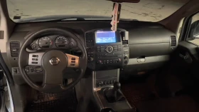 Nissan Navara 2.5DCI 190 кс., снимка 17