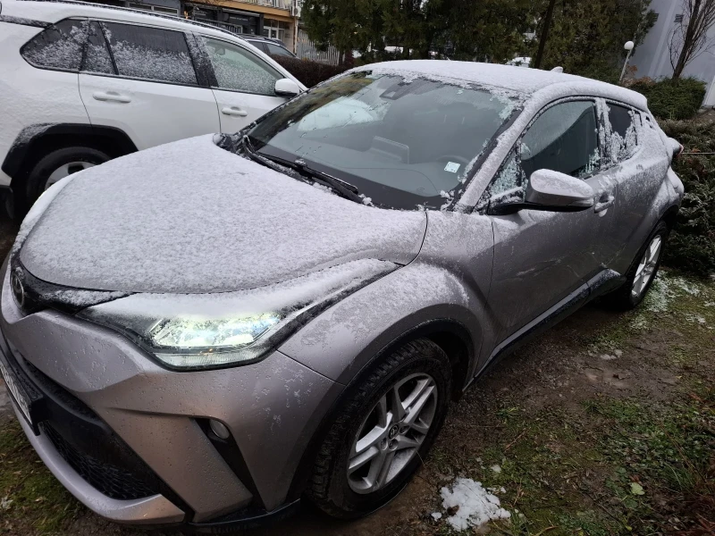 Toyota C-HR Бензин 48000km., снимка 1 - Автомобили и джипове - 48480397