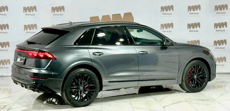 Audi SQ8 Face* Quattro* HuD* Pano* B&O* Matrix, снимка 2 - Автомобили и джипове - 50960452