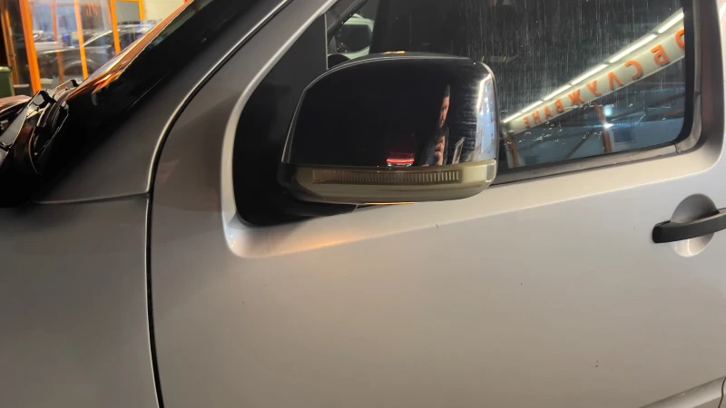 Nissan Navara 2.5DCI 190 кс., снимка 14 - Автомобили и джипове - 53470070