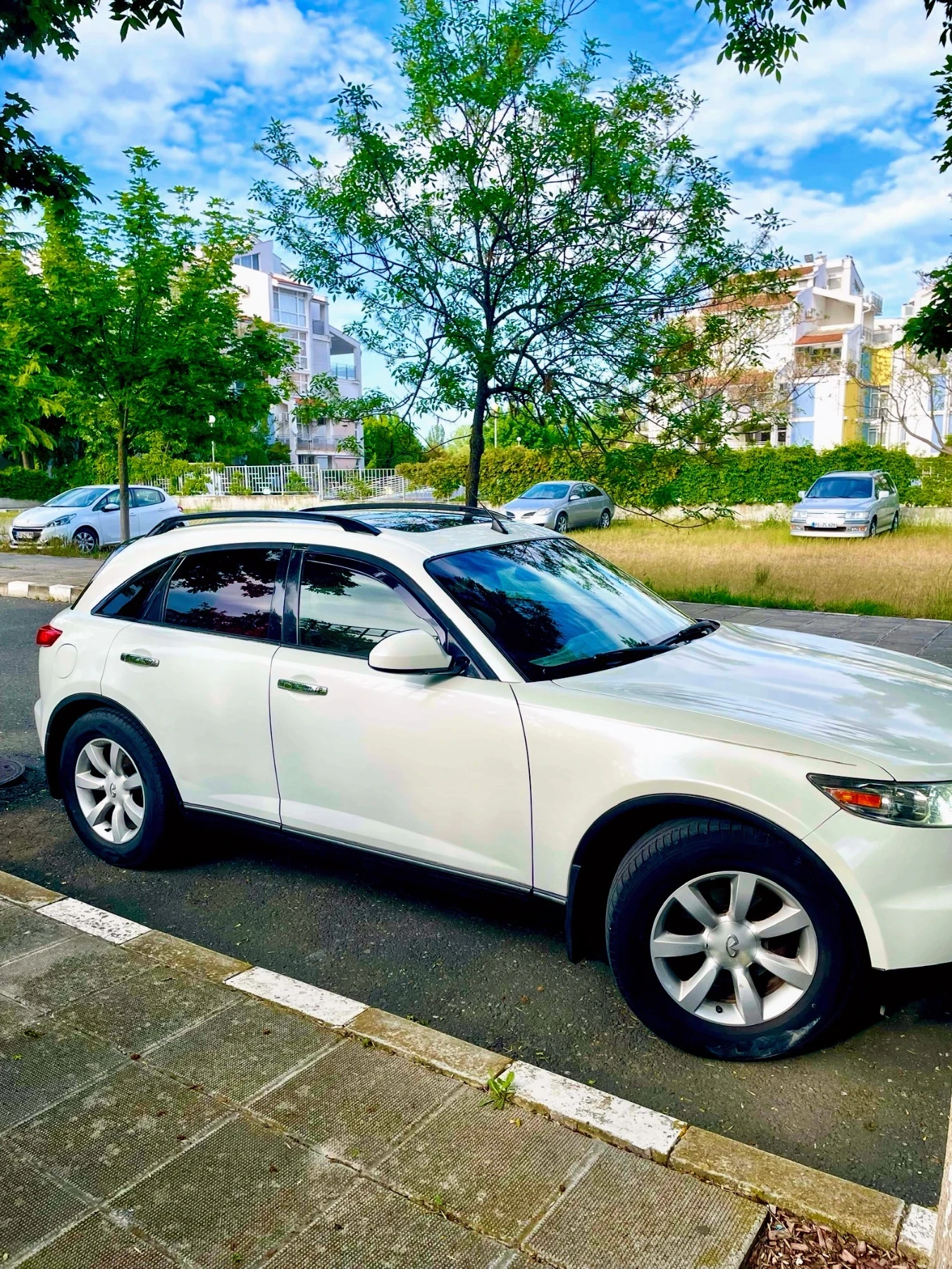 Infiniti Fx 35 FX - изображение 2