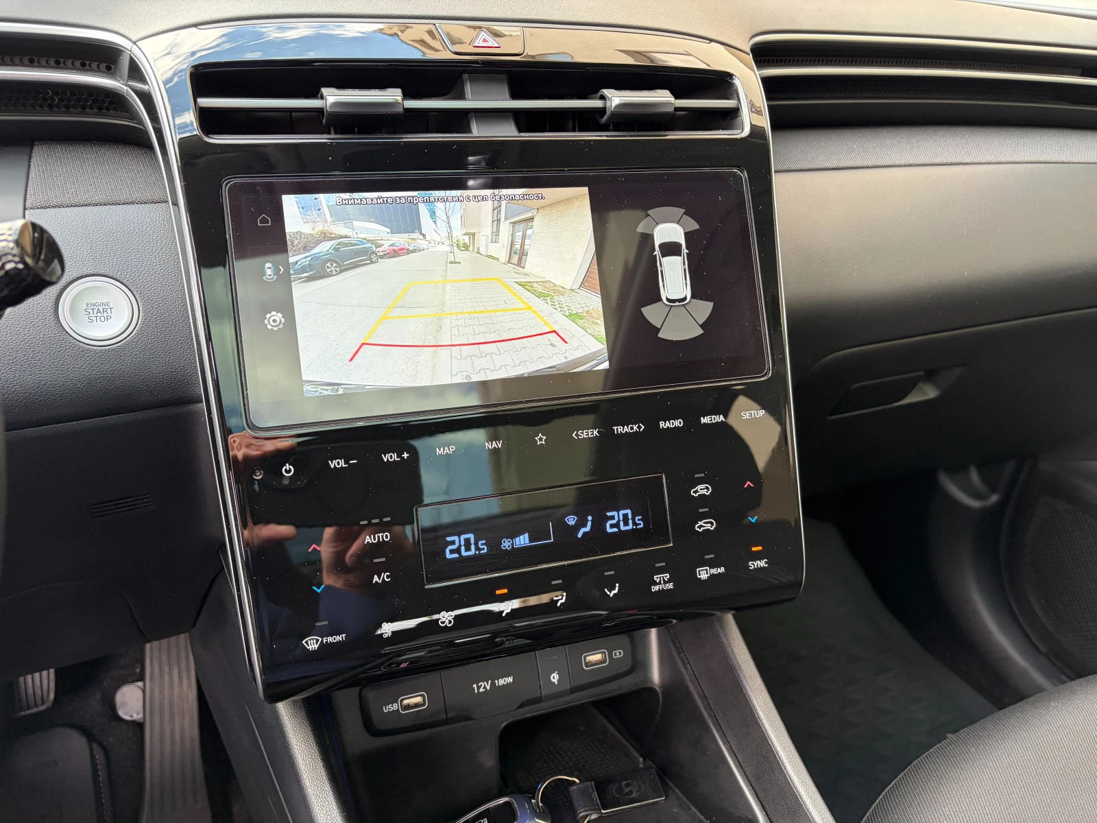 Hyundai Tucson 1.6 CRDi Mild Hybrid, снимка 12 - Автомобили и джипове - 53989824