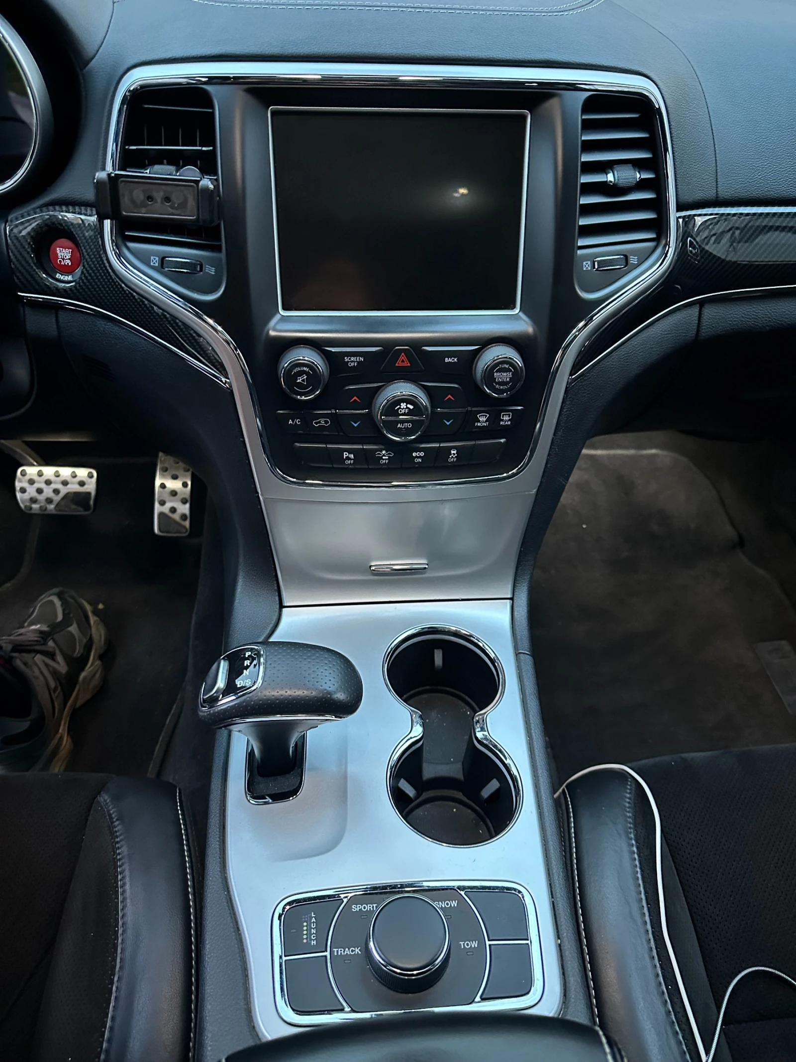 Jeep Grand cherokee SRT БАРТЕР, снимка 15 - Автомобили и джипове - 54633924