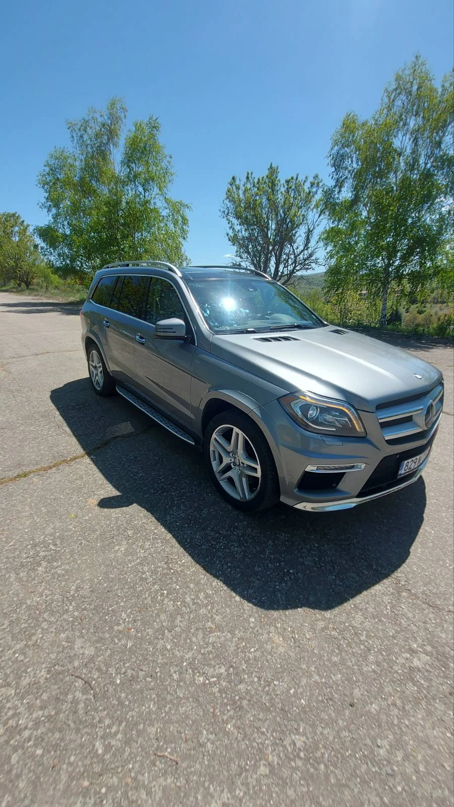 Mercedes-Benz GL 350 BlueTEC 4Matic AMG PKG, снимка 2 - Автомобили и джипове - 54354836