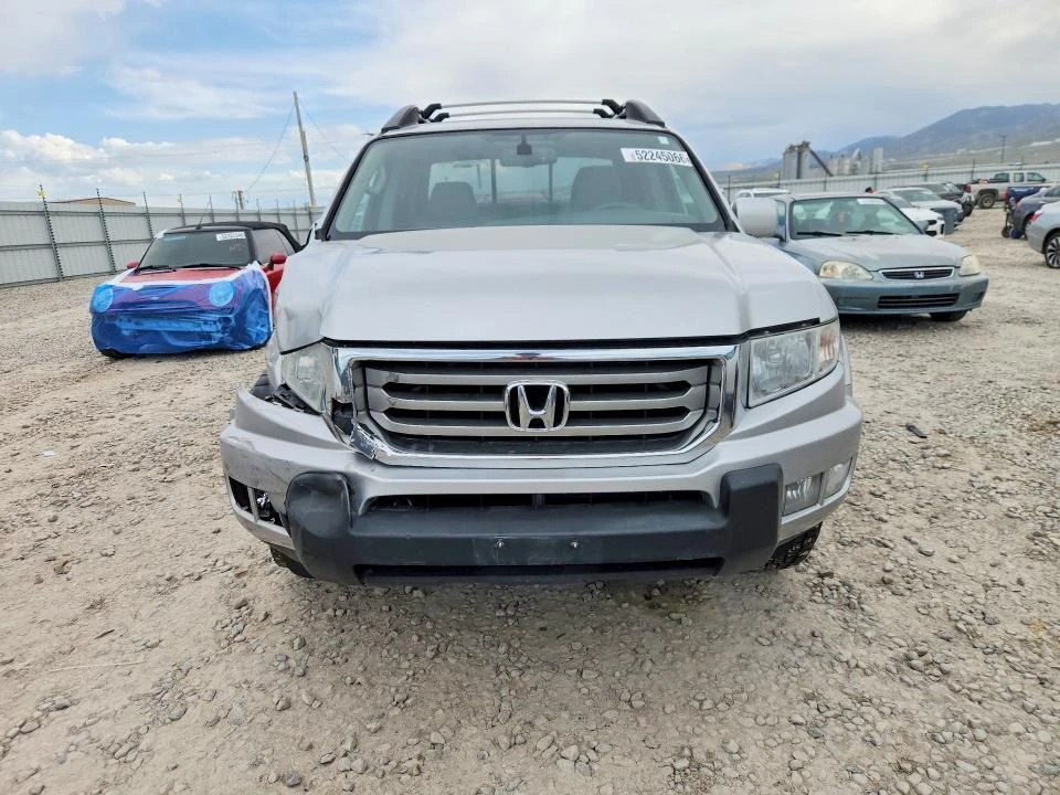 Honda Ridgeline, снимка 5 - Автомобили и джипове - 54737107