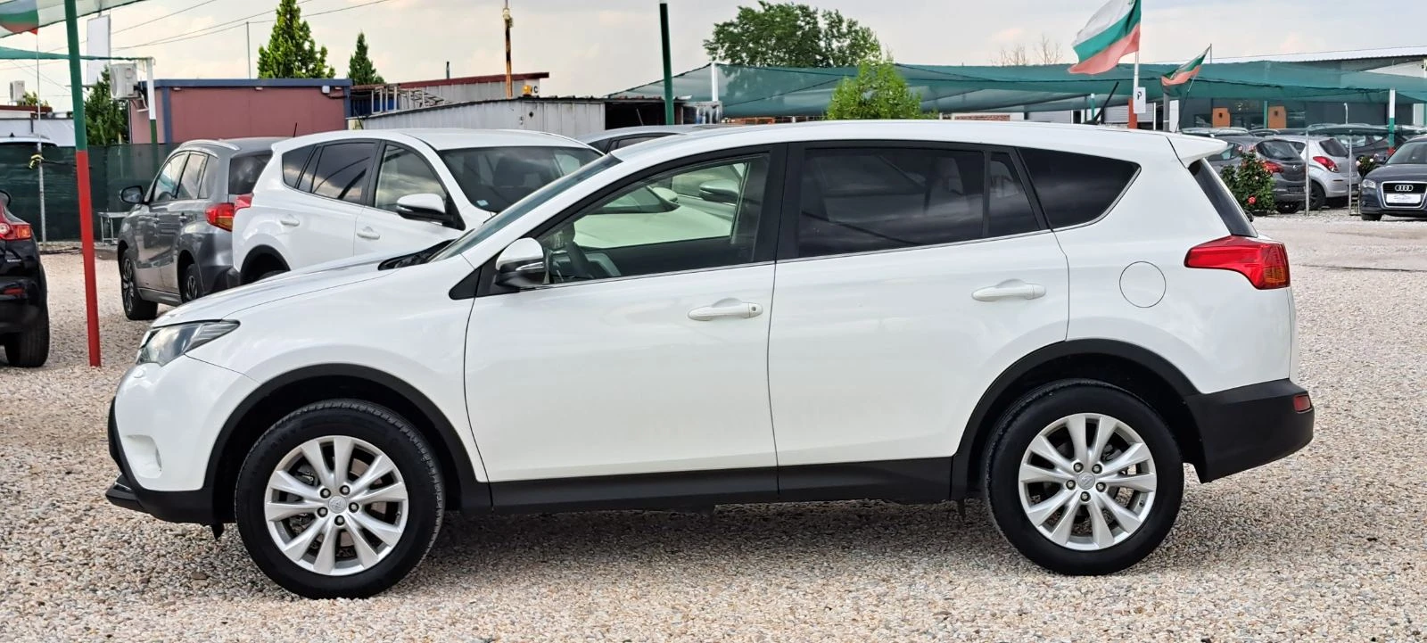 Toyota Rav4 2.0i 150кс 4x4, Авт. Нави, Камера, снимка 4 - Автомобили и джипове - 54961891