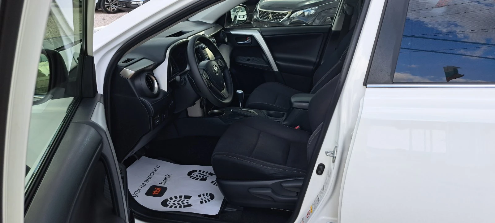Toyota Rav4 2.0i 150кс 4x4, Авт. Нави, Камера, снимка 9 - Автомобили и джипове - 54961891