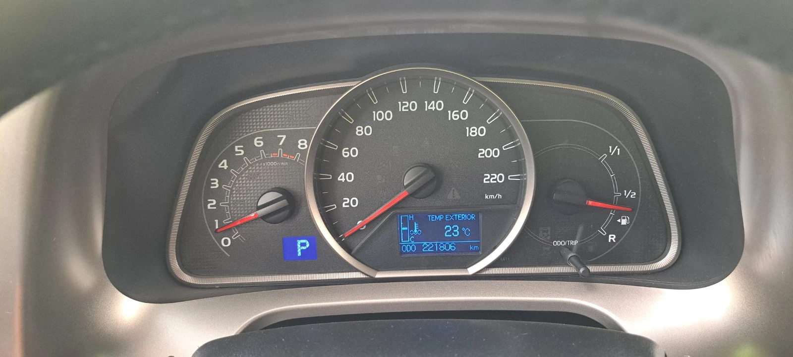 Toyota Rav4 2.0i 150кс 4x4, Авт. Нави, Камера, снимка 12 - Автомобили и джипове - 54961891