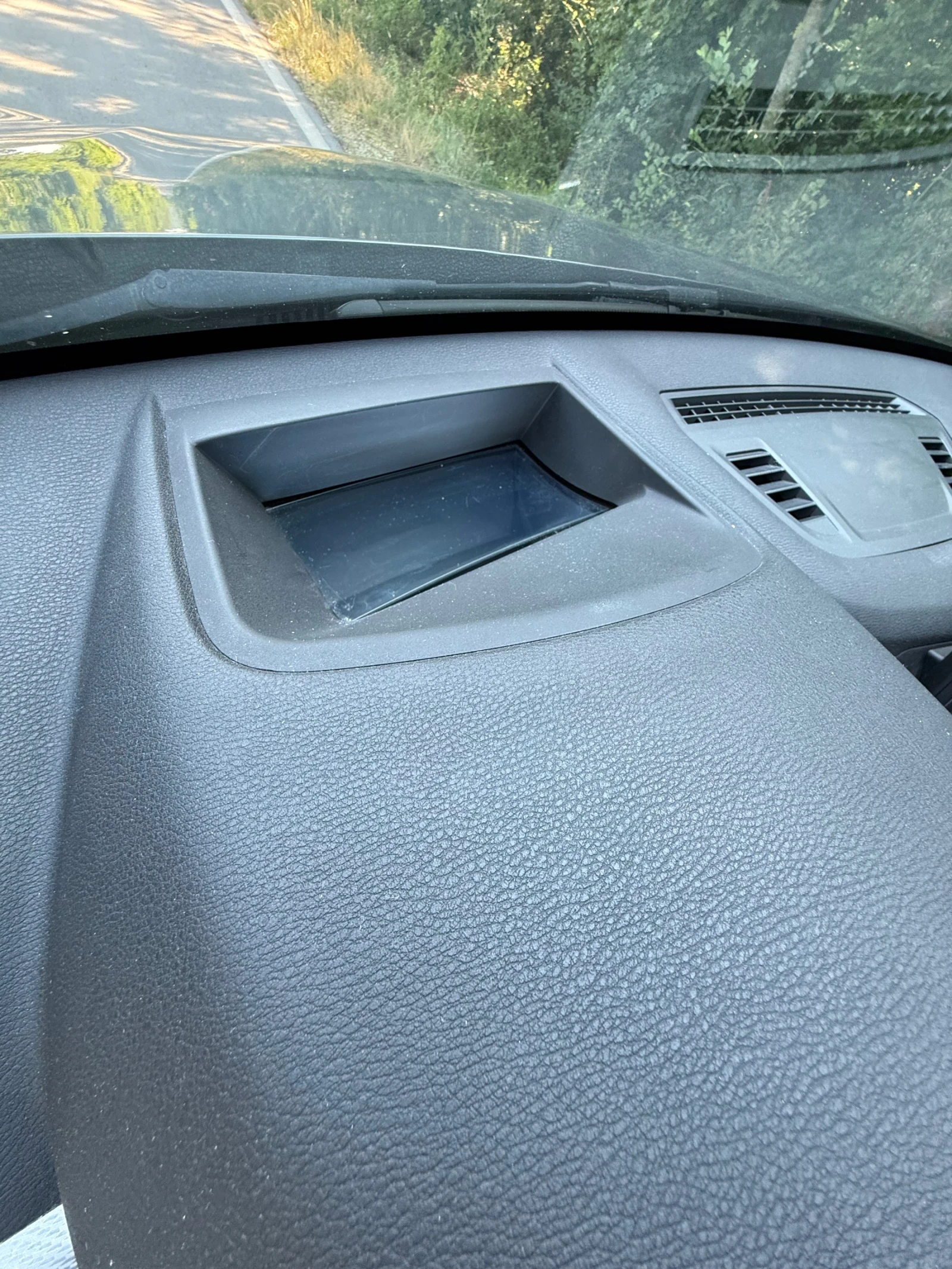 BMW X1 xDrive 2.0D M Pack HUD, снимка 16 - Автомобили и джипове - 55112412
