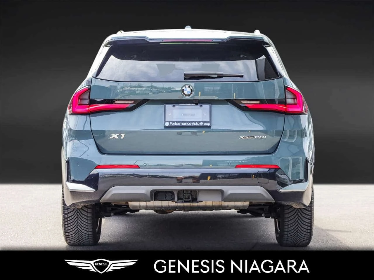 BMW X1 * xDrive28i Sports Activity Vehicle * CARFAX * ЦЕН, снимка 5 - Автомобили и джипове - 55203291
