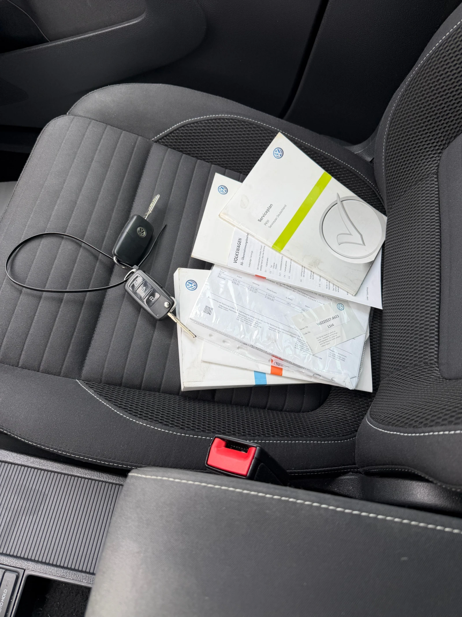 VW Tiguan 2.0 TDI CUP SPORT&STYLE, снимка 12 - Автомобили и джипове - 55177215