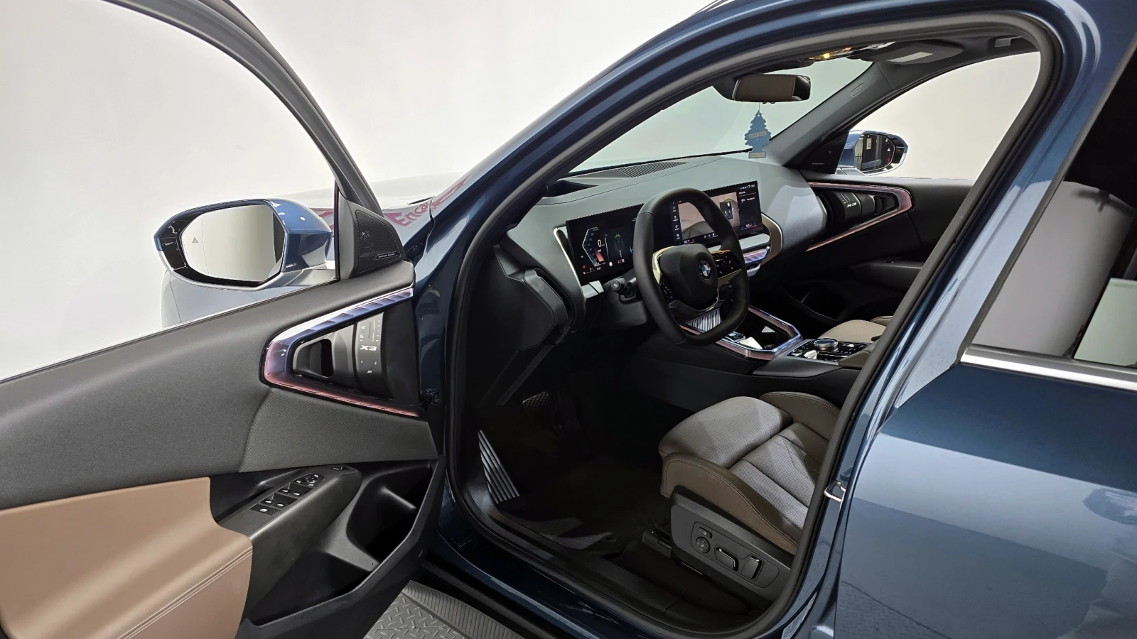 BMW X3 xDrive20d* HARMAN KARDON* BLIND SPOT* КРАЙНА ЦЕНА, снимка 10 - Автомобили и джипове - 55593958