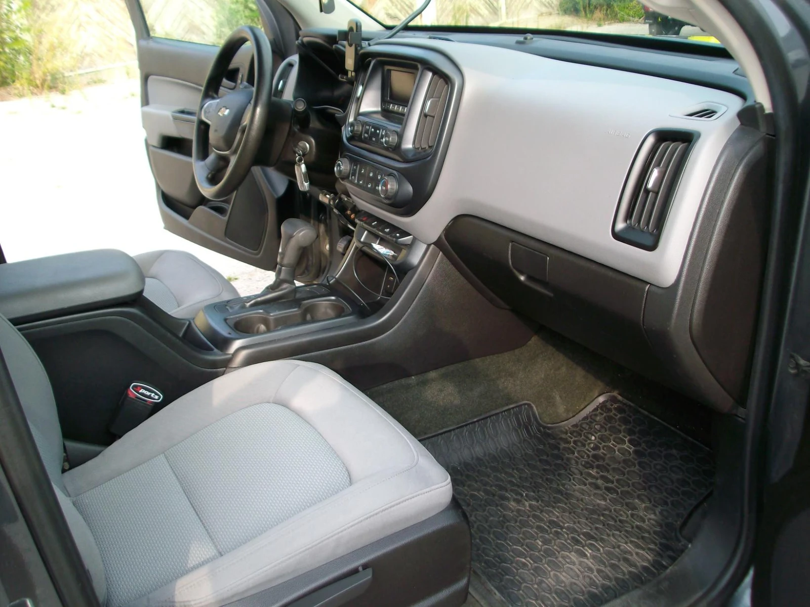 Chevrolet Colorado 3.6i 4x4 AVTOMATIK, снимка 11 - Автомобили и джипове - 55657051