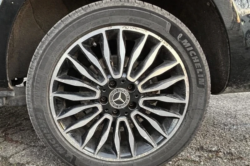 Mercedes-Benz V 250 PREMIUM LONG 250 D, снимка 13 - Бусове и автобуси - 53489829