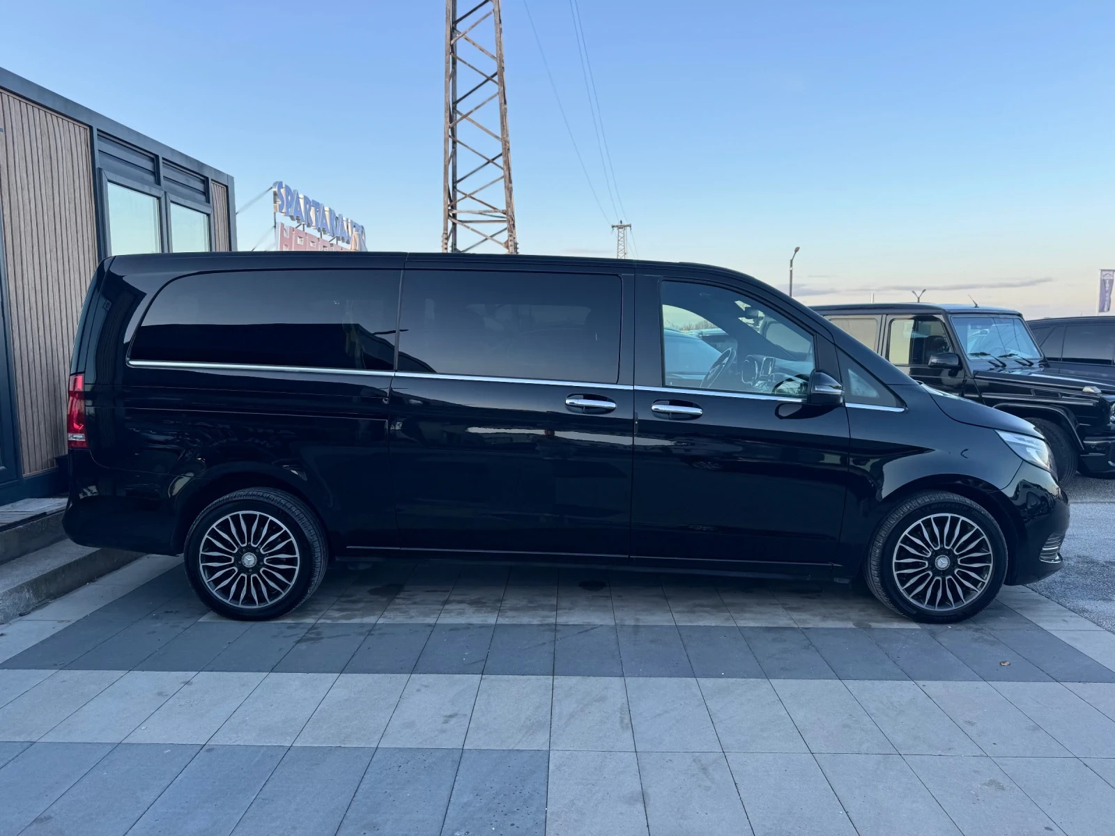 Mercedes-Benz V 250 PREMIUM LONG 250 D, снимка 4 - Бусове и автобуси - 53489829