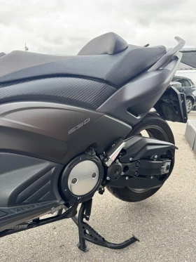 Yamaha T-max 530-AKRAPOVIC-ТОП СЪСТОЯНИЕ, снимка 14