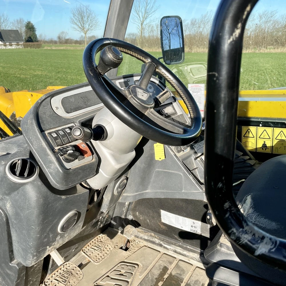 Телескопични товарачи JCB 531-70 - изображение 8