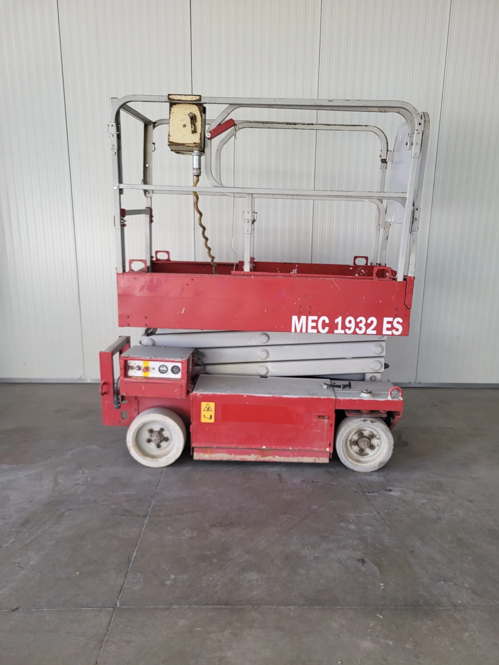 ��������� MEC | Mobile.bg � ����������� 1