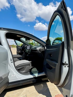 Renault Megane E tech Techno 60 kWh, снимка 6