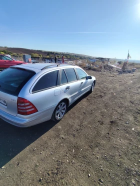 Mercedes-Benz C 200, снимка 5