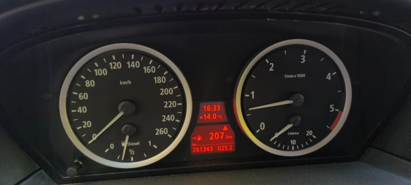 BMW 525, снимка 11 - Автомобили и джипове - 47913346