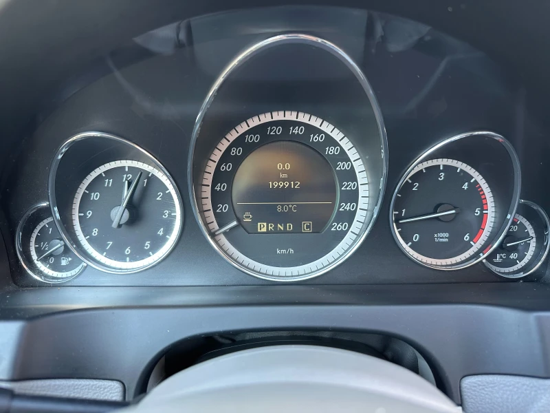 Mercedes-Benz E 350 3.0d 231 к.с., снимка 14 - Автомобили и джипове - 49375482