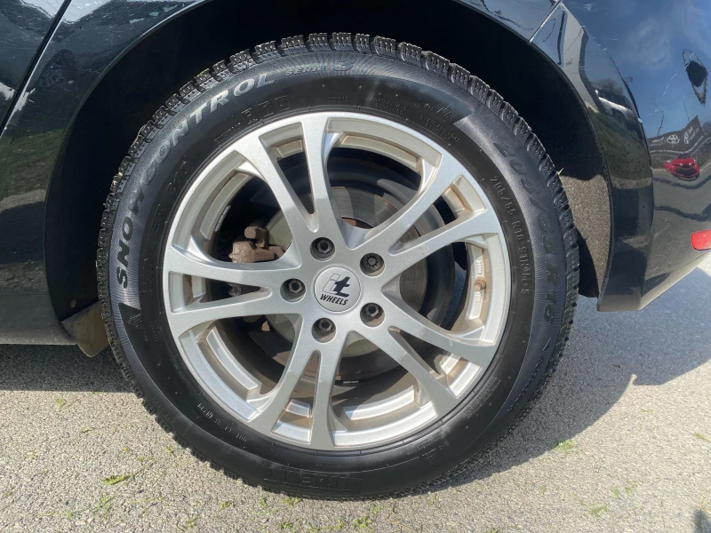 VW Golf 2.0 TDI, снимка 15 - Автомобили и джипове - 49926973