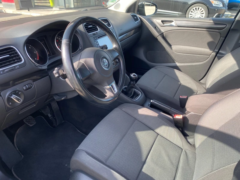 VW Golf 2.0 TDI, снимка 11 - Автомобили и джипове - 49926973