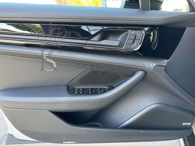 Porsche Panamera 4 E-HYBRID* MATRIX* PANORAMA* BOSE* ОБДУХВАНЕ* , снимка 5 - Автомобили и джипове - 51352773