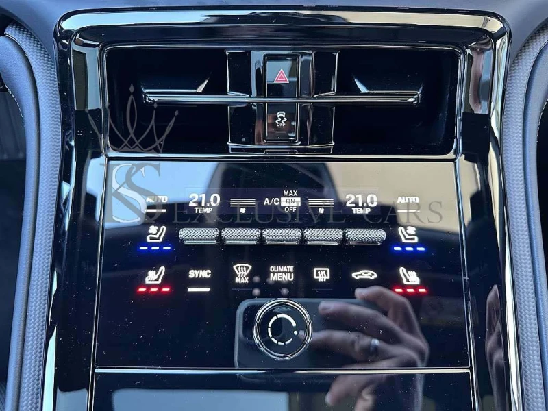 Porsche Panamera 4 E-HYBRID* MATRIX* PANORAMA* BOSE* ОБДУХВАНЕ* , снимка 9 - Автомобили и джипове - 51352773