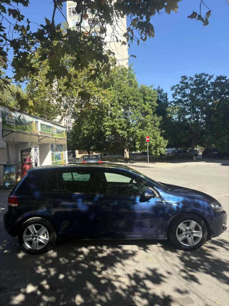 VW Golf, снимка 6 - Автомобили и джипове - 51884561
