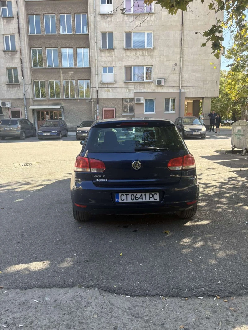 VW Golf, снимка 4 - Автомобили и джипове - 51884561