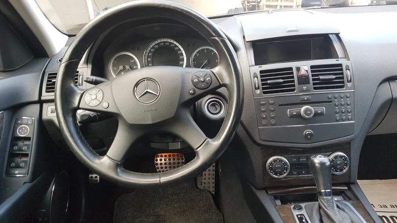 Mercedes-Benz C 320 3.0CDI, снимка 9 - Автомобили и джипове - 52751934