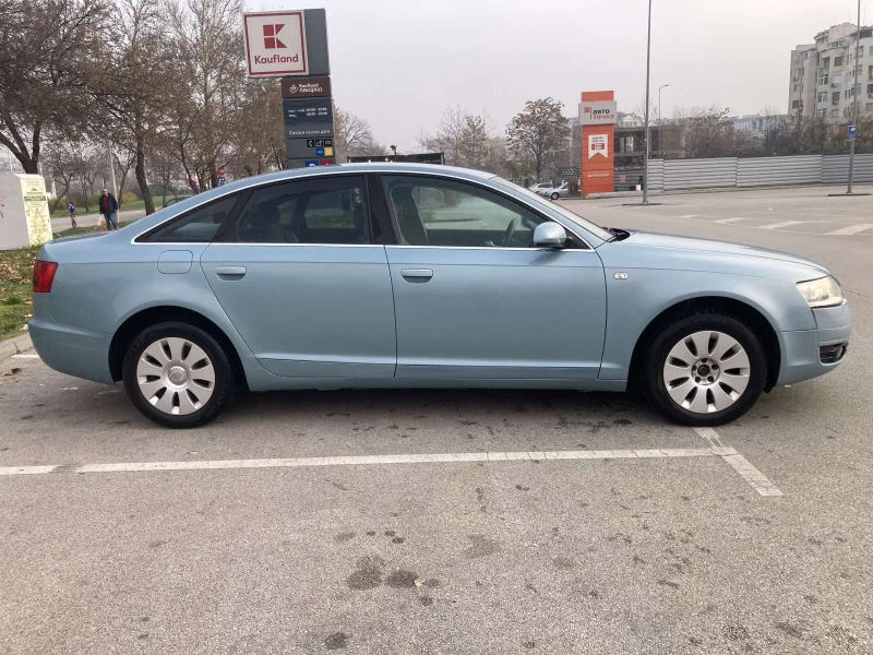 Audi A6 2.4 Бензин Автоматик, снимка 7 - Автомобили и джипове - 52770781