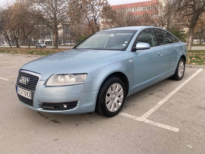 Audi A6 2.4 Бензин Автоматик, снимка 4 - Автомобили и джипове - 52770781