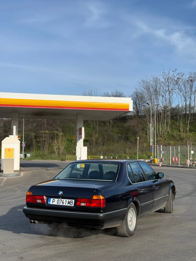 BMW 730, снимка 4 - Автомобили и джипове - 52843737