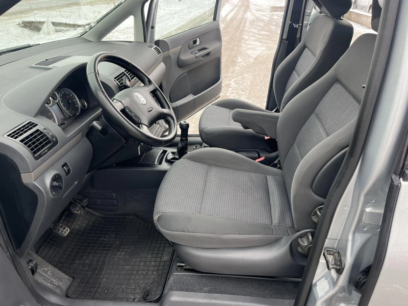 VW Sharan FACE 1.9TDI 116кс 4 MOTION 7 МЕСТА ПОДГРЕВ КЛИМА, снимка 8 - Автомобили и джипове - 53133450