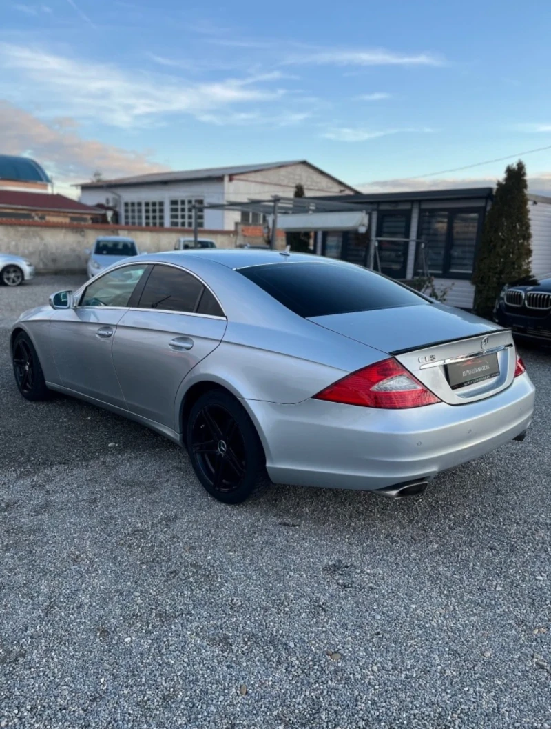 Mercedes-Benz CLS 320, снимка 4 - Автомобили и джипове - 53140256