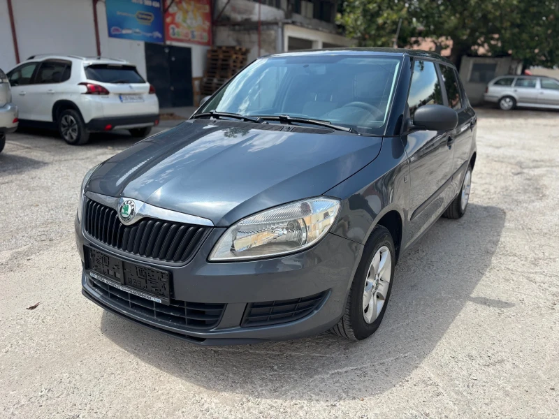 Skoda Fabia 1.2i - 3499 лв. - 15986419 1